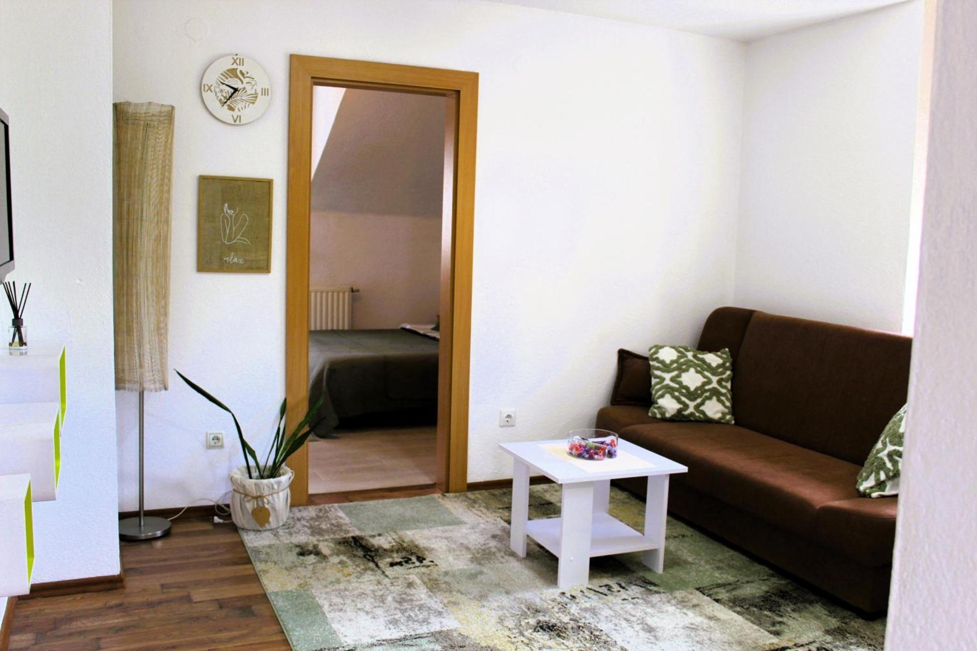 Svila Apartmani Bihać Екстериор снимка