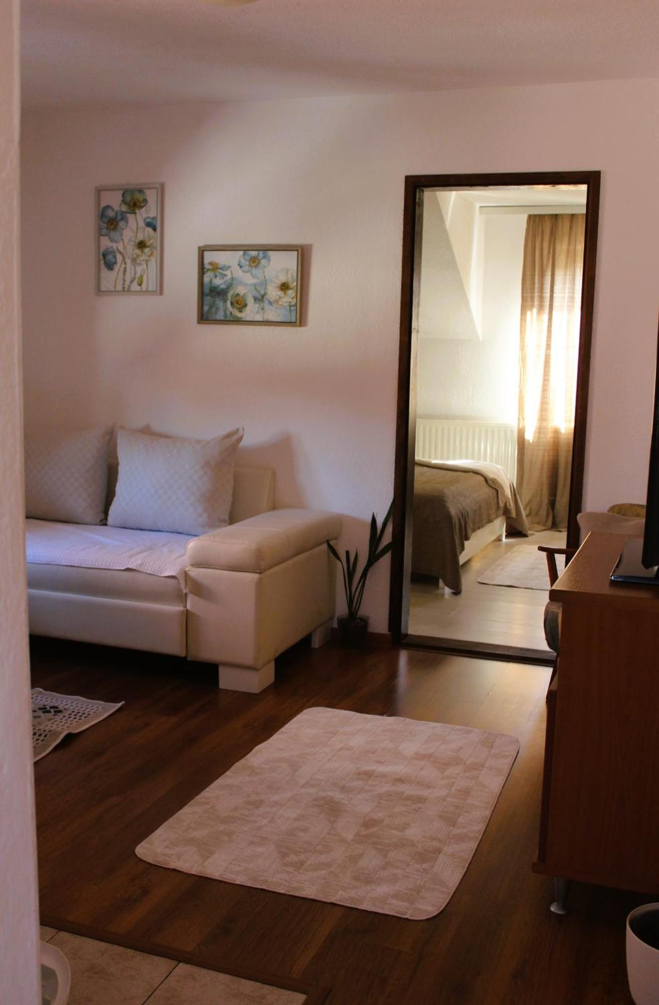 Svila Apartmani Bihać Екстериор снимка